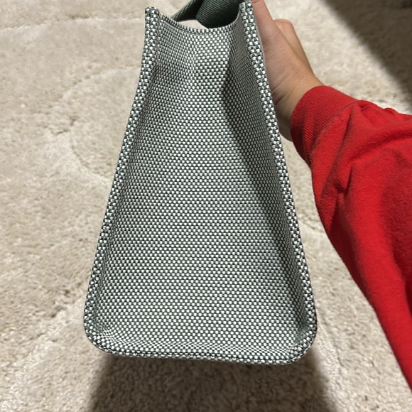 Lululemon Canvas Tote Mini - Picture 4 of 9